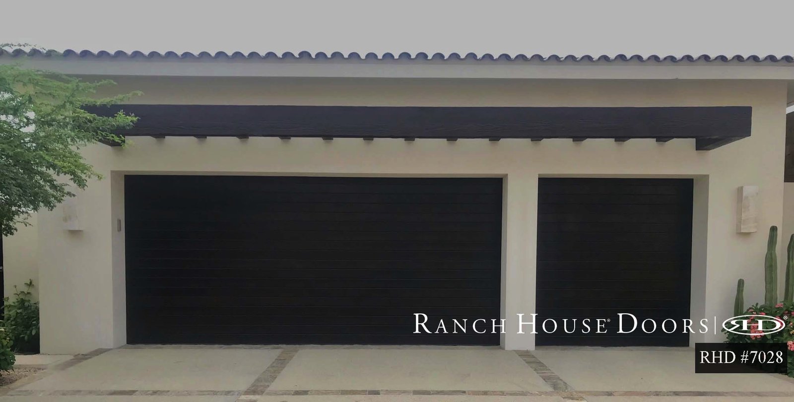 Ranch House Doors Contemporary style 7028