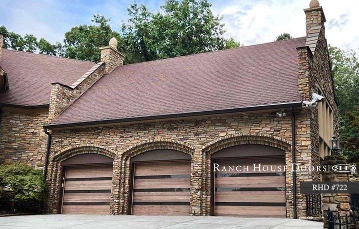 Ranch House Doors Contemporary style 722